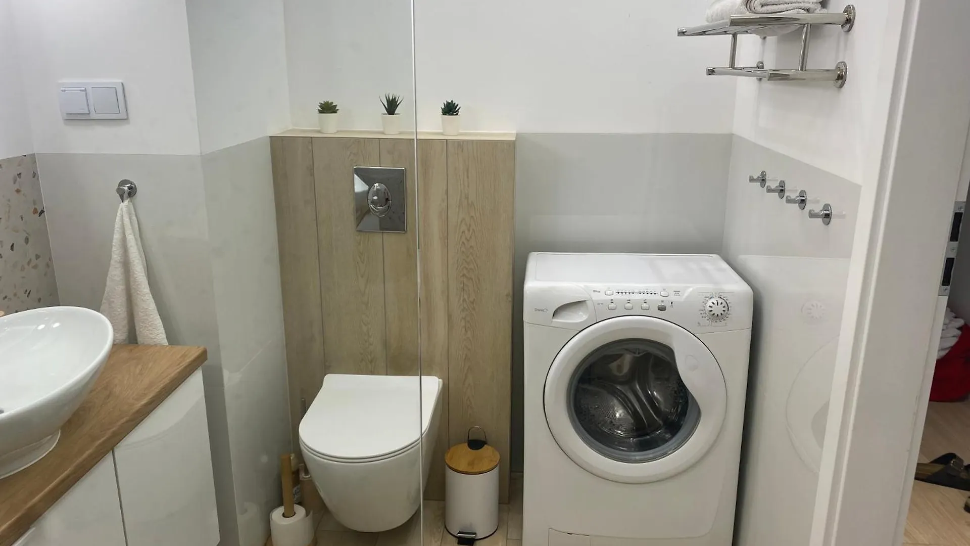 Metro Szwedzka Apartament Orange Βαρσοβία Πολωνία